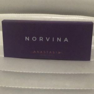 Anastasia Beverly Hills Norvina palette